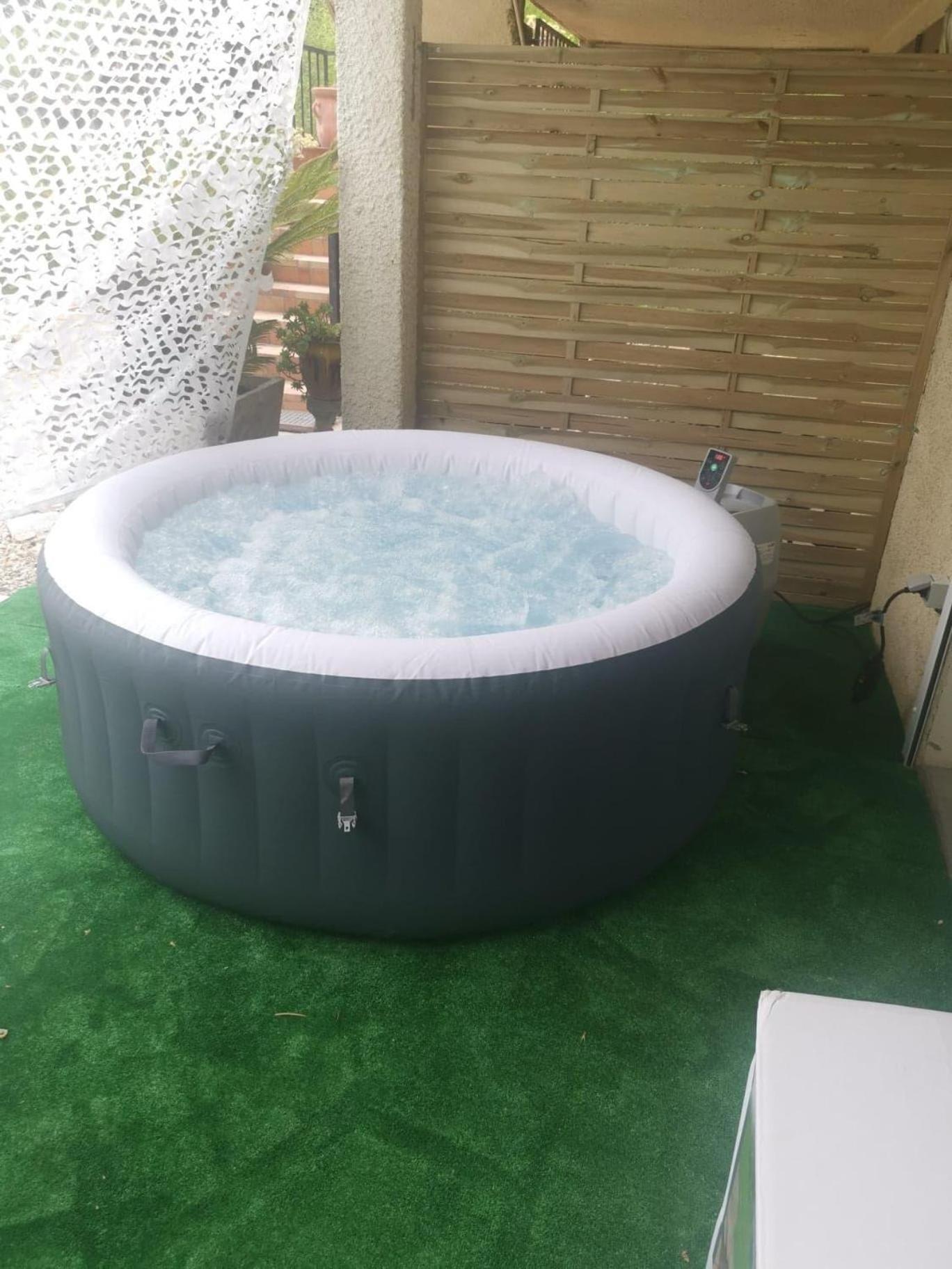 Appart-One Terrasse Jacuzzi Parking Carcassonne Ngoại thất bức ảnh